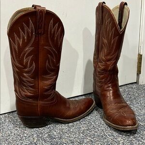 Dan Post Rich Brown Western Boots